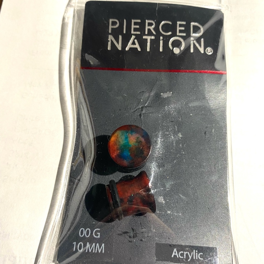 NWT acrylic galaxy plugs, size 00g